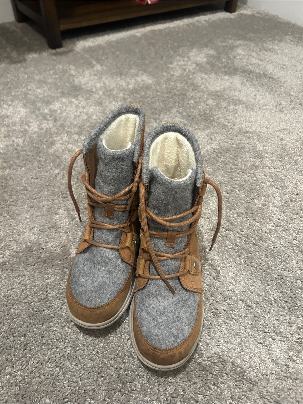 Sorel Gray Felt and Brown Leather Lace-Up Ankle Boots